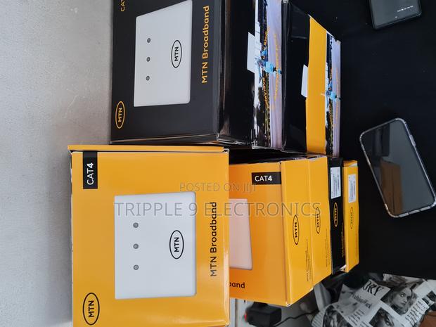 New Portable Zte Turbo Speed Router · Photo 4