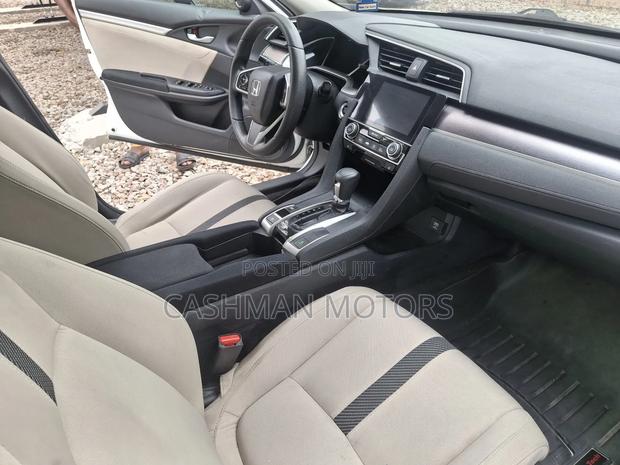 Honda Civic EX-L 4dr Sedan (1.5L 4cyl) 2017 White