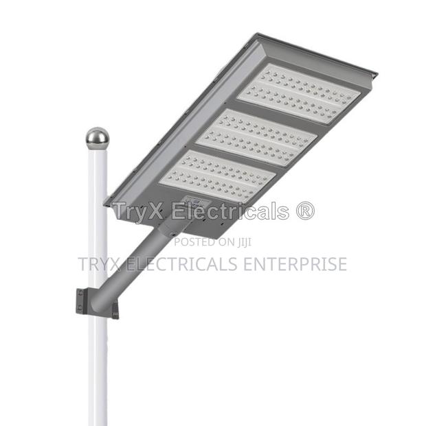 800w (Tj) Led Light (Lens)