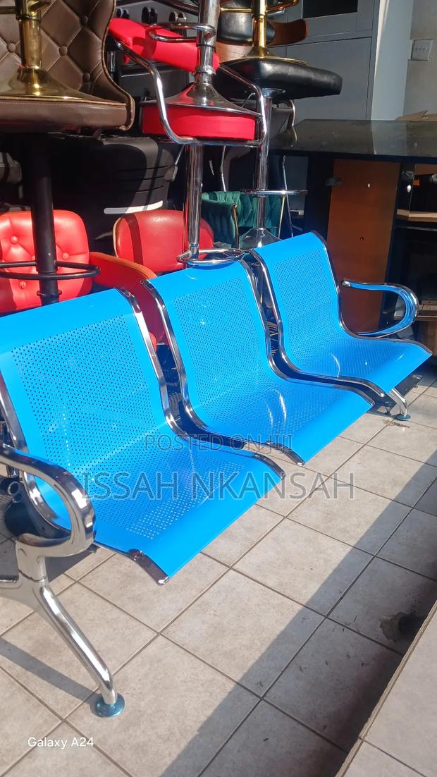 Waiting Chairs · Photo 3