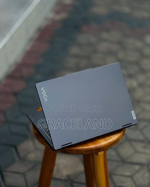 New Laptop Lenovo Yoga 7i 16GB Intel Core I7 SSD 1T photo 2