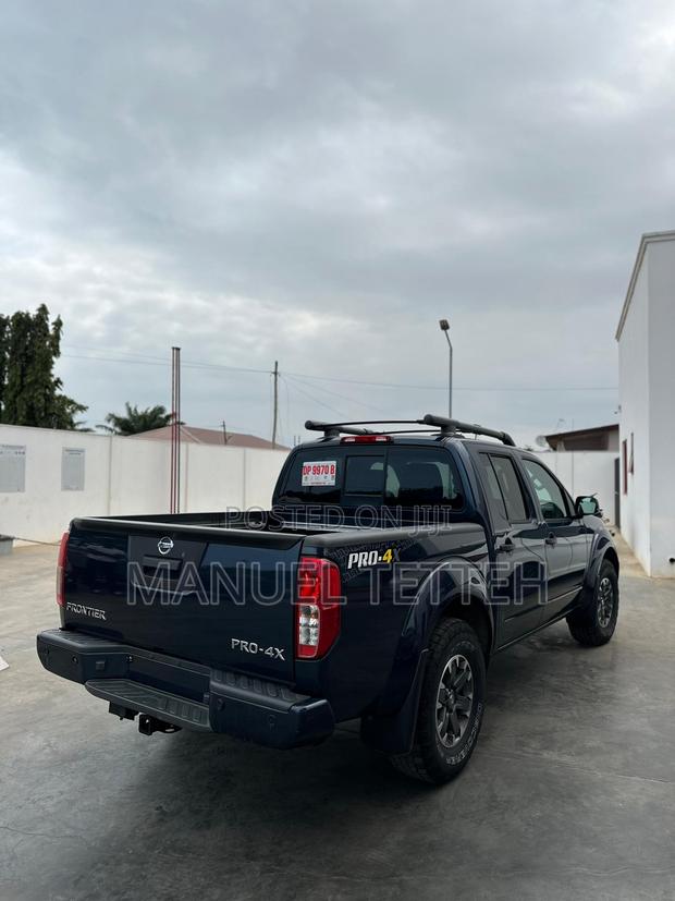 Nissan Frontier PRO-4X 4x4 Crew Cab 4.75 ft. box 125.9 in. WB 2019 Blue
