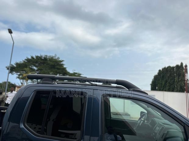 Nissan Frontier PRO-4X 4x4 Crew Cab 4.75 ft. box 125.9 in. WB 2019 Blue