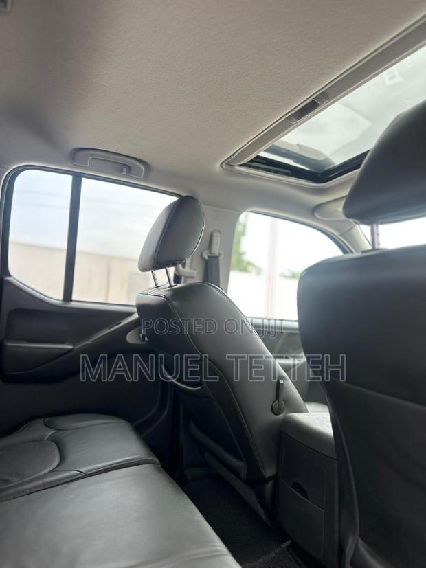 Nissan Frontier PRO-4X 4x4 Crew Cab 4.75 ft. box 125.9 in. WB 2019 Blue