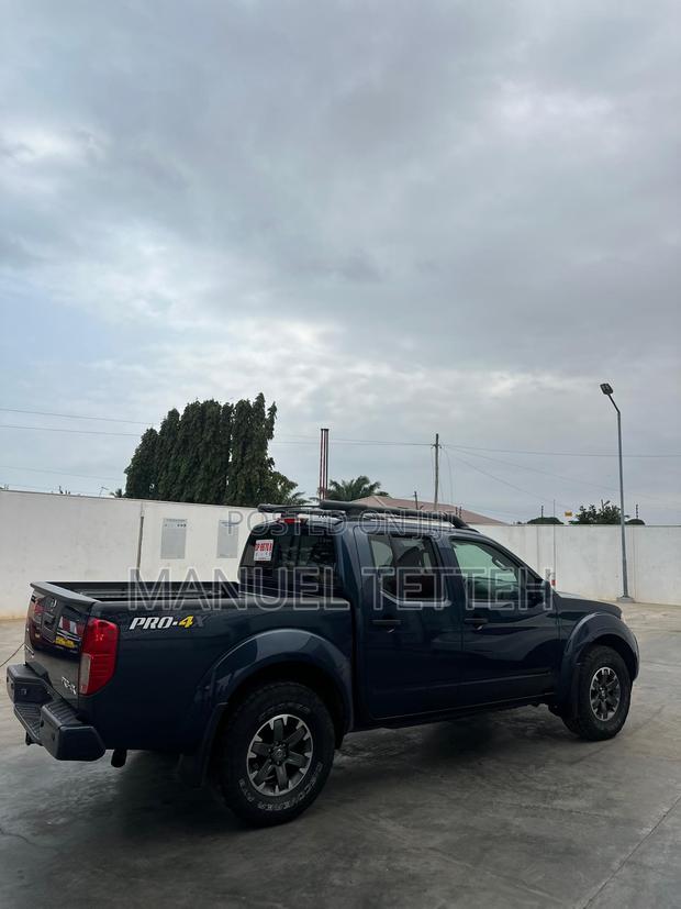 Nissan Frontier PRO-4X 4x4 Crew Cab 4.75 ft. box 125.9 in. WB 2019 Blue