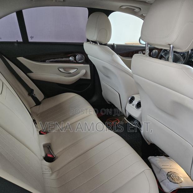 Mercedes-Benz E300 2017 White