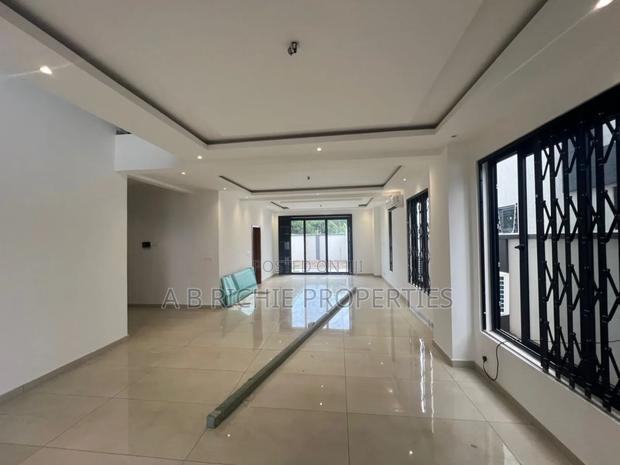 4bdrm House in Ab Richie Properties, Teshie for sale · Photo 4