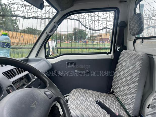 Daihatsu Truck Mini 2010 White · Photo 4