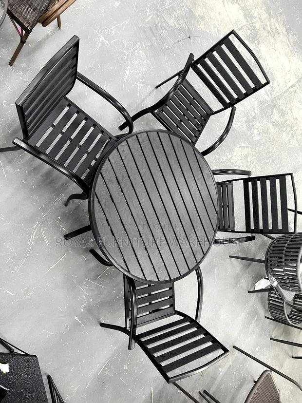 Quality Garden Dining Set · Photo 4