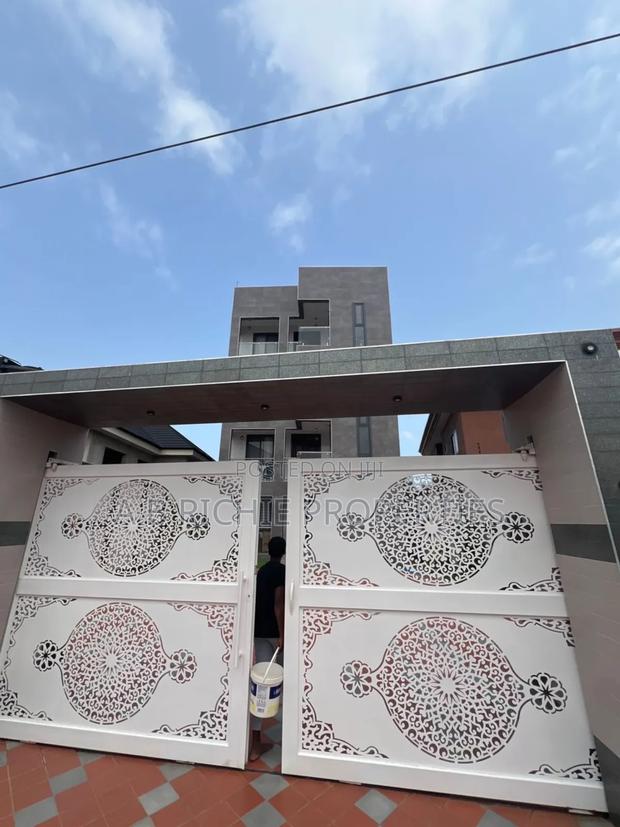 3 Bedroom Fully Furnished Apartment for Rent at Tse-Addo · Photo 2
