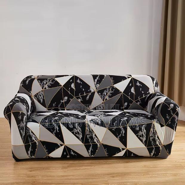 Top Notch Sofa Chair Cover ( Available in Various Sizes) · Photo 2