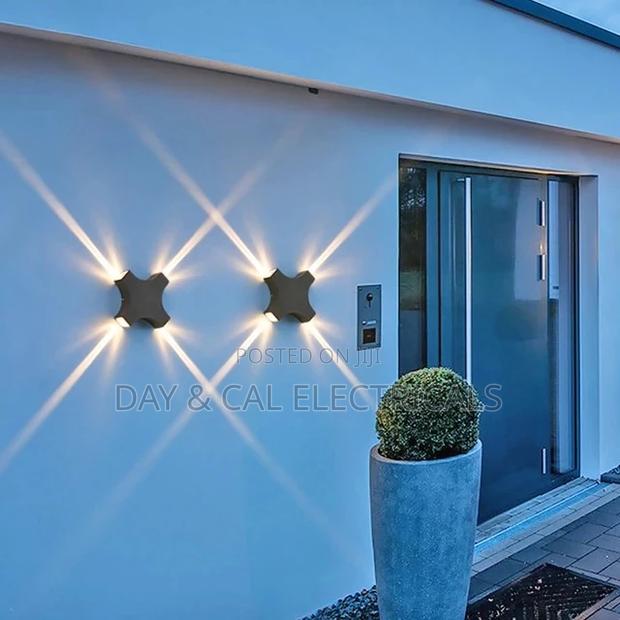 Star Wall Light (Waterproof)
