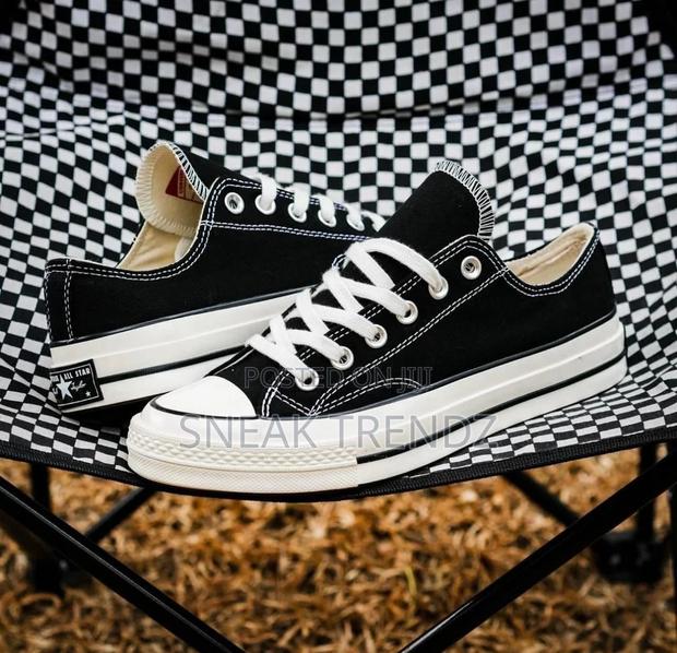 Original Converse Black N White · Photo 3
