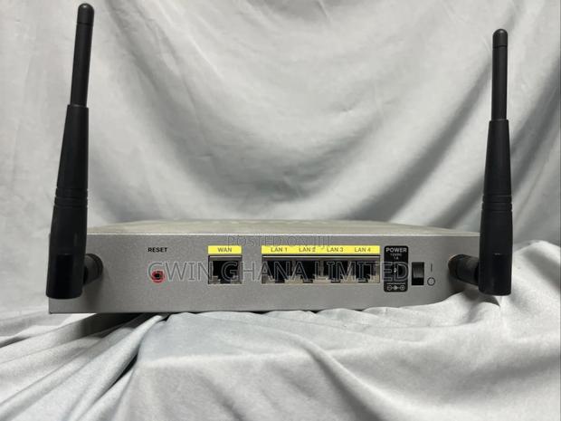 Cisco Rv220w Wired/Wireless(Wifi)Gigabit Firewall photo 2