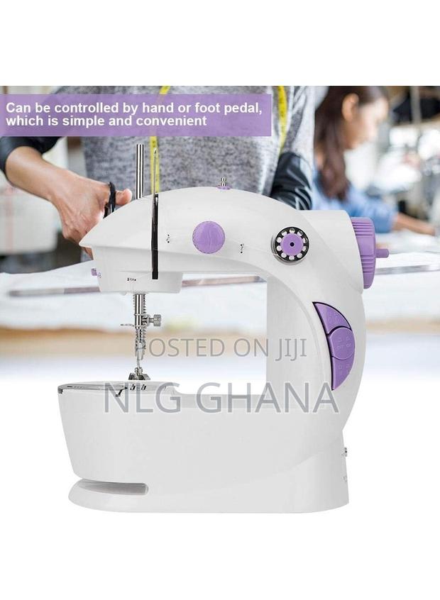 Portable Electric Mini Sewing Machine. Ghx2970 · Photo 3