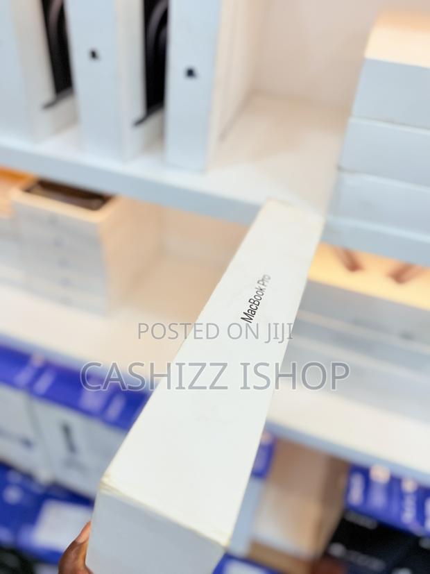 New Apple MacBook Pro 2023 M3 14-Inch 18GB Apple M3 Pro SSD 512GB photo 7