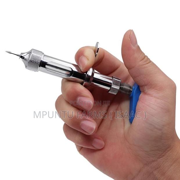 Fowl Pox Vaccinator photo 5