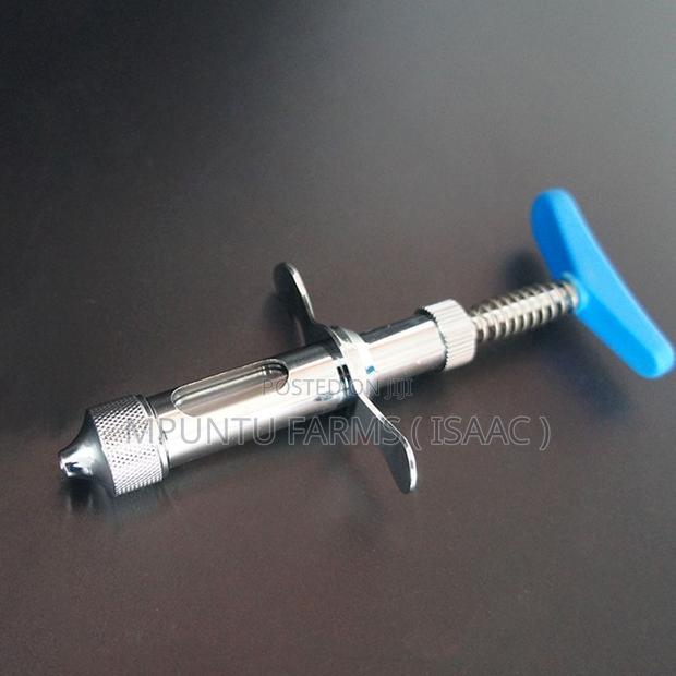 Fowl Pox Vaccinator photo 2