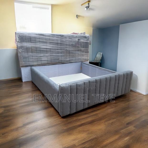 Luxurious Queen Size Bed Fram for Sell 2500 · Photo 4