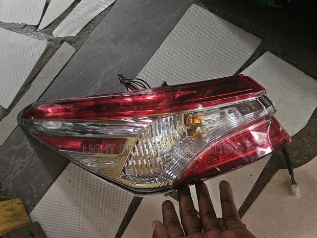 Camry 2018 Taillights Left Side