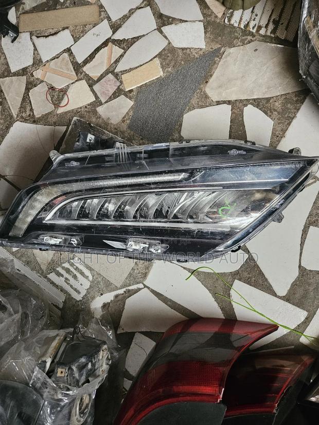 Honda Odyssey 2018 Headlight