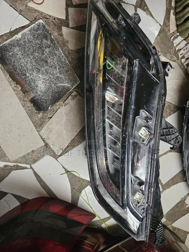 Honda Odyssey 2018 Headlight