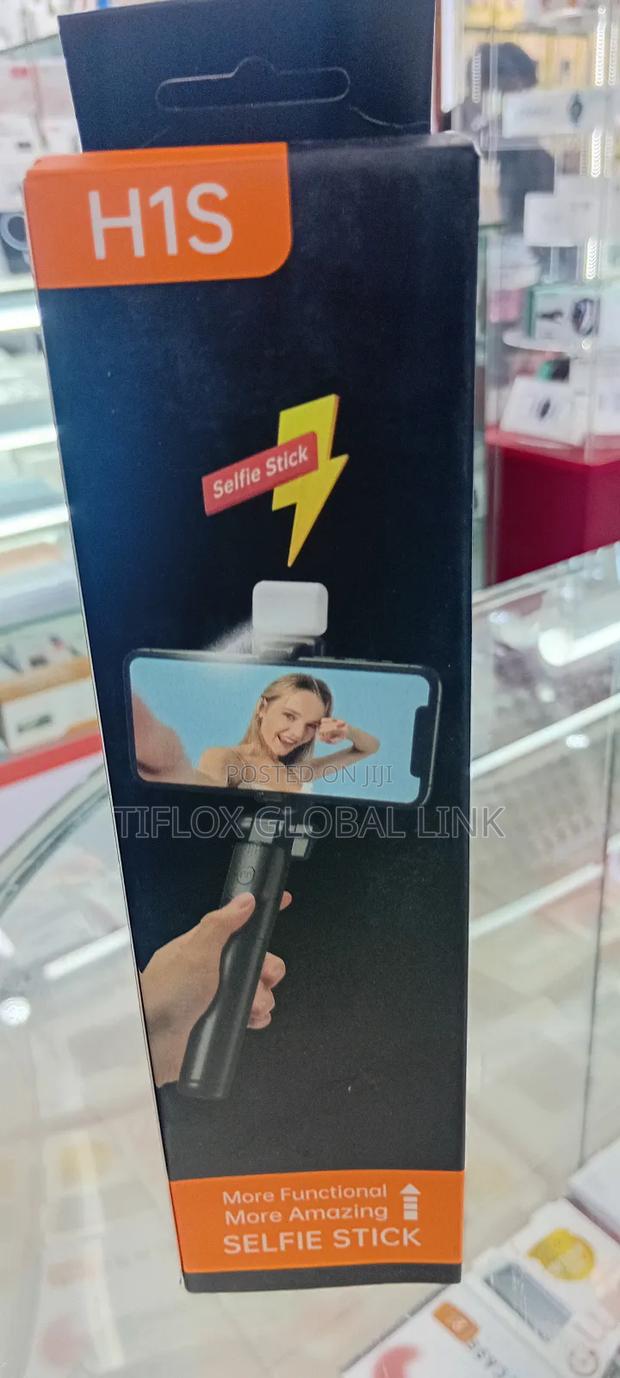 Selfy Stick With Light 1m(Uk) photo 6