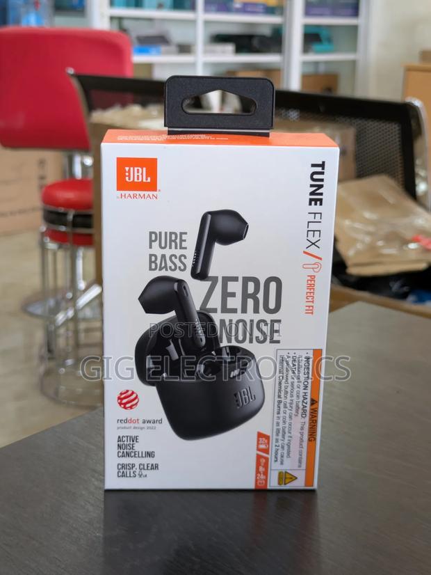 JBL Tune Flex True Wireless Noise-Cancelling Earbuds · Photo 2
