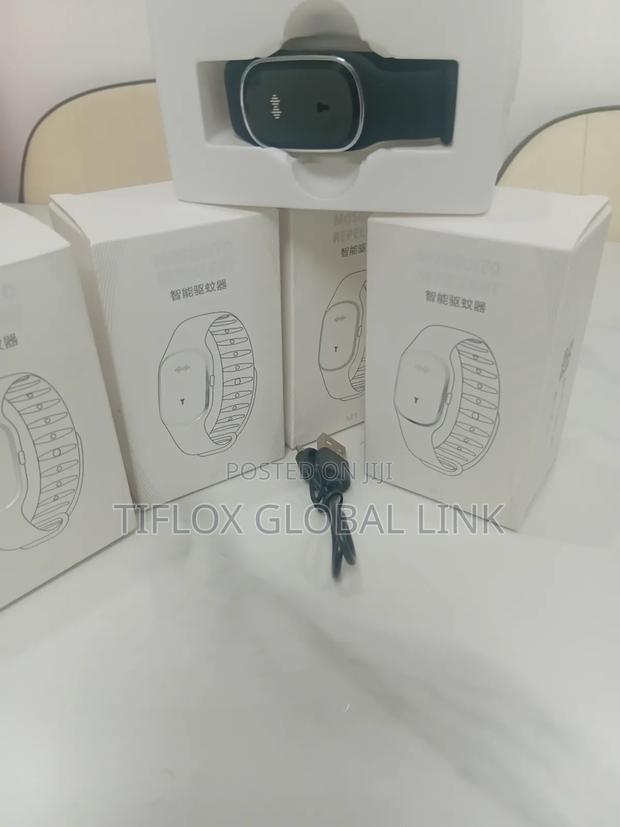 Mosquito Repellant · Photo 4