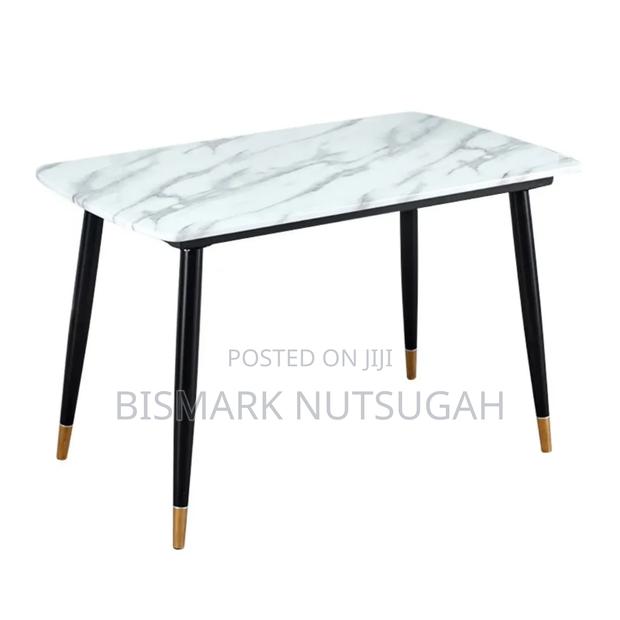 Restaurant Bar Table photo 5