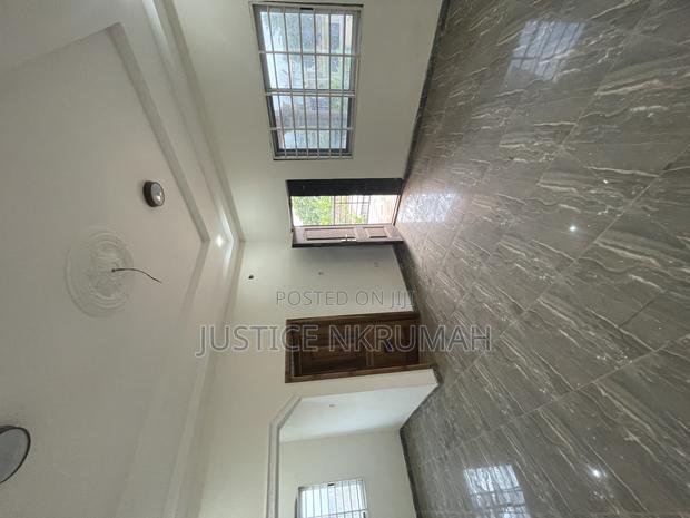 2bdrm Apartment in Mr Justice Estate, Bortiano for rent · Photo 3