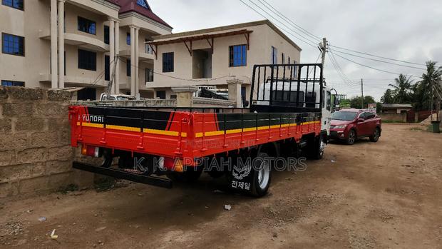 H Hyundai 5ton photo 5