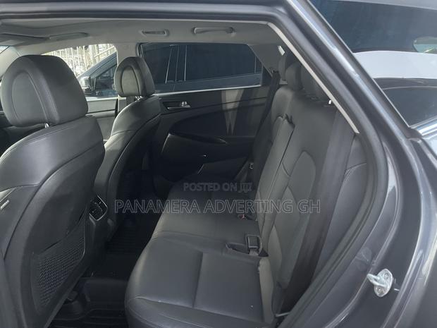 Hyundai Tucson Sport AWD 2017 Gray