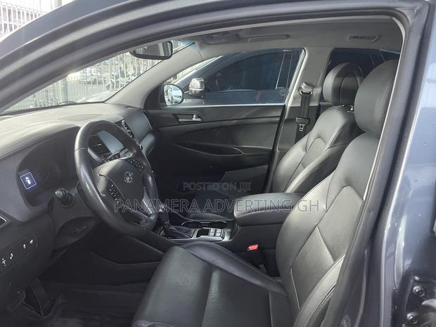Hyundai Tucson Sport AWD 2017 Gray