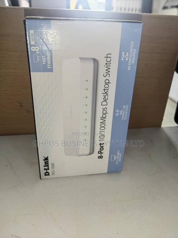 8 Port 10/100mbps Desktop Switch · Photo 2