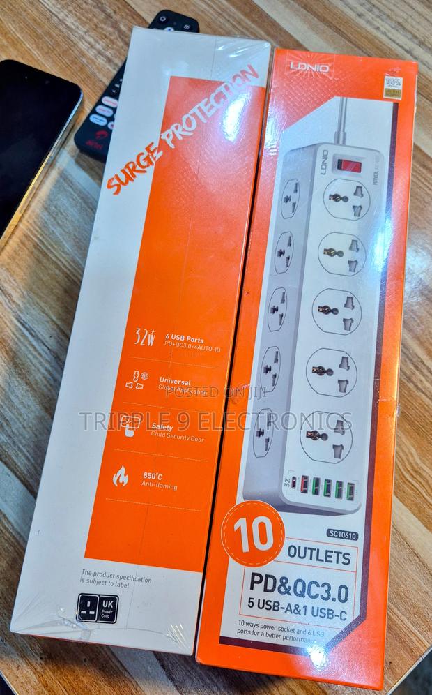 Original Surge Protecting Smart Extention · Photo 2