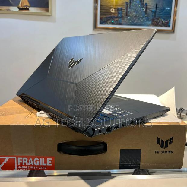 New Laptop 16GB AMD Ryzen 7 SSD 512GB photo 3