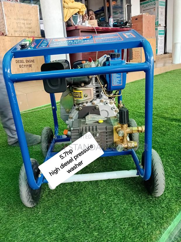 High Pressure Diesel Pressure Washer · Photo 2
