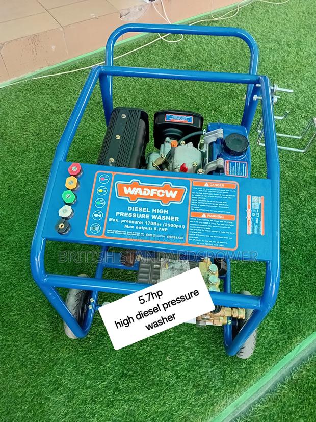 Heavy Duty Diesel Pressure Washer With 5.6hp · Photo 2