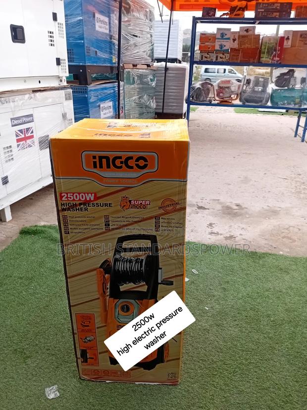 Electric Powered High-Pressure Washer 2500w · Photo 2
