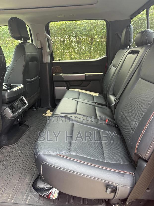 Ford F-150 LARIAT 2021 Red photo 4