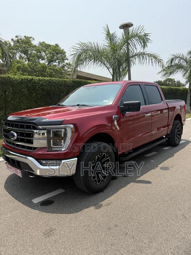 Ford F-150 LARIAT 2021 Red photo 5