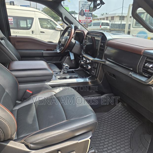 Ford F-150 2021 Black