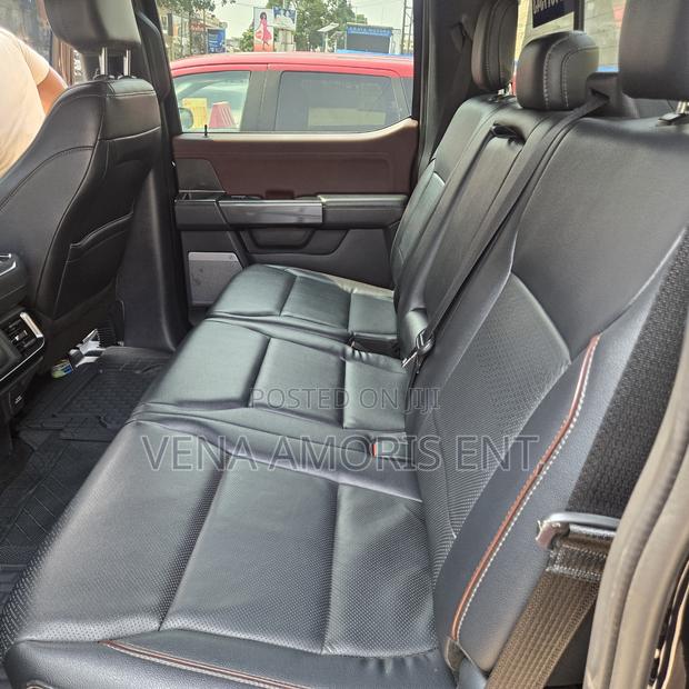 Ford F-150 2021 Black