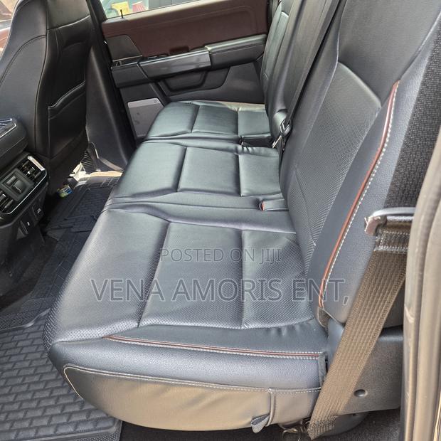 Ford F-150 2021 Black