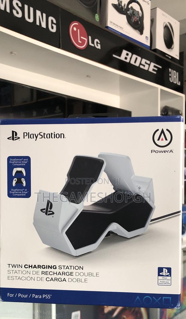 Powera Ps5 Dualsense Controller Charging Station · Photo 3