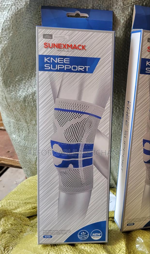 High Quality Knee Support · Photo 3