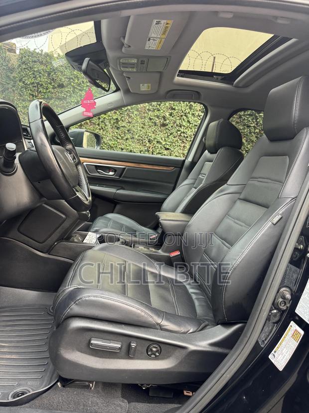Honda CR-V 2017 Black photo 14