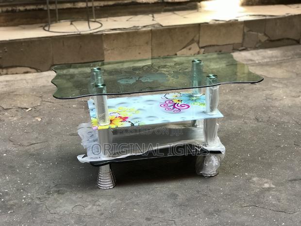 Glass Center Table · Photo 3