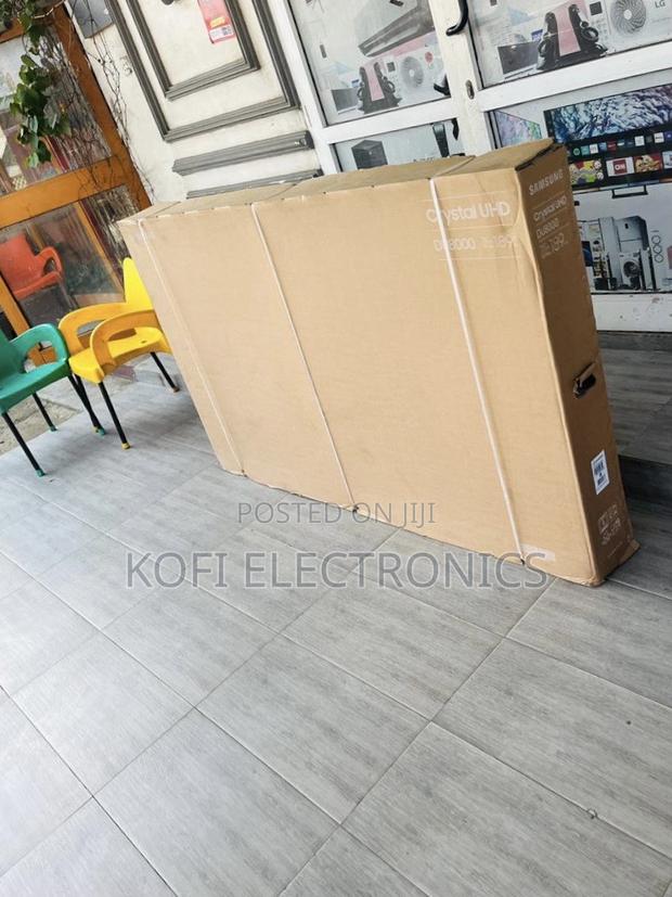 Samsung Premium 75 Inch Smart Uhd Crystal Display Tv Slim · Photo 3